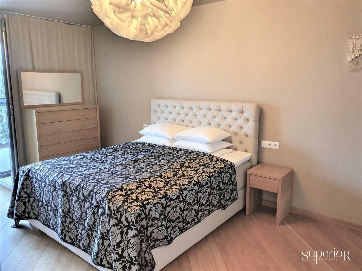 Winwinstay Superior Apartment By River Daugava Riga Bagian luar foto