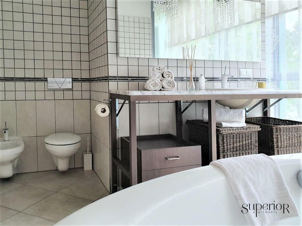 Winwinstay Superior Apartment By River Daugava Riga Bagian luar foto